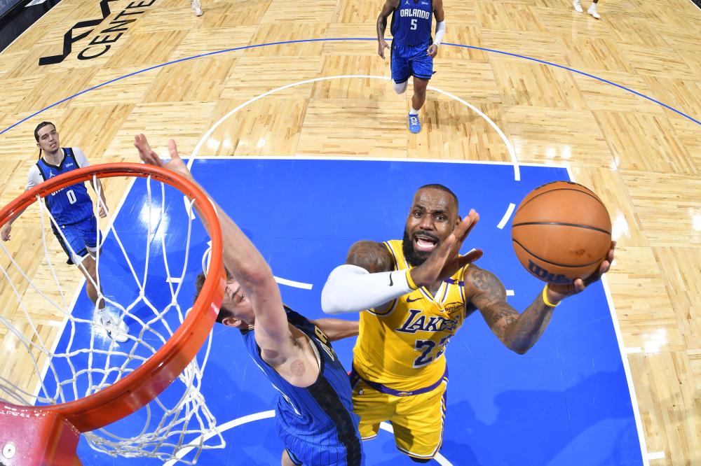 尤其是在赛 尤其是在赛