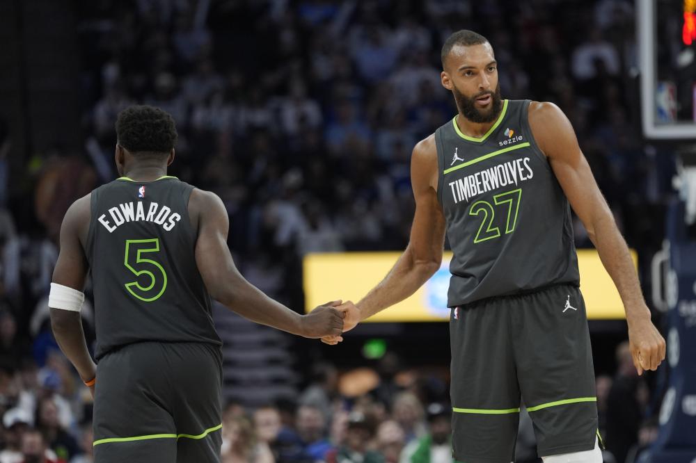 让每一位队 让每一位队